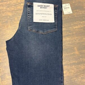 NWT Good American Good Waist Skinny Jeans